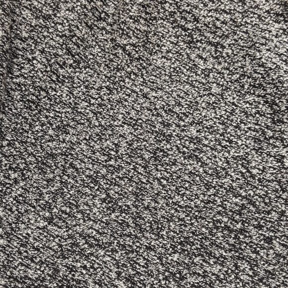 NWT, New Look Plus-Size Zip Hem Mini Boucle Top - Picture 10 of 13